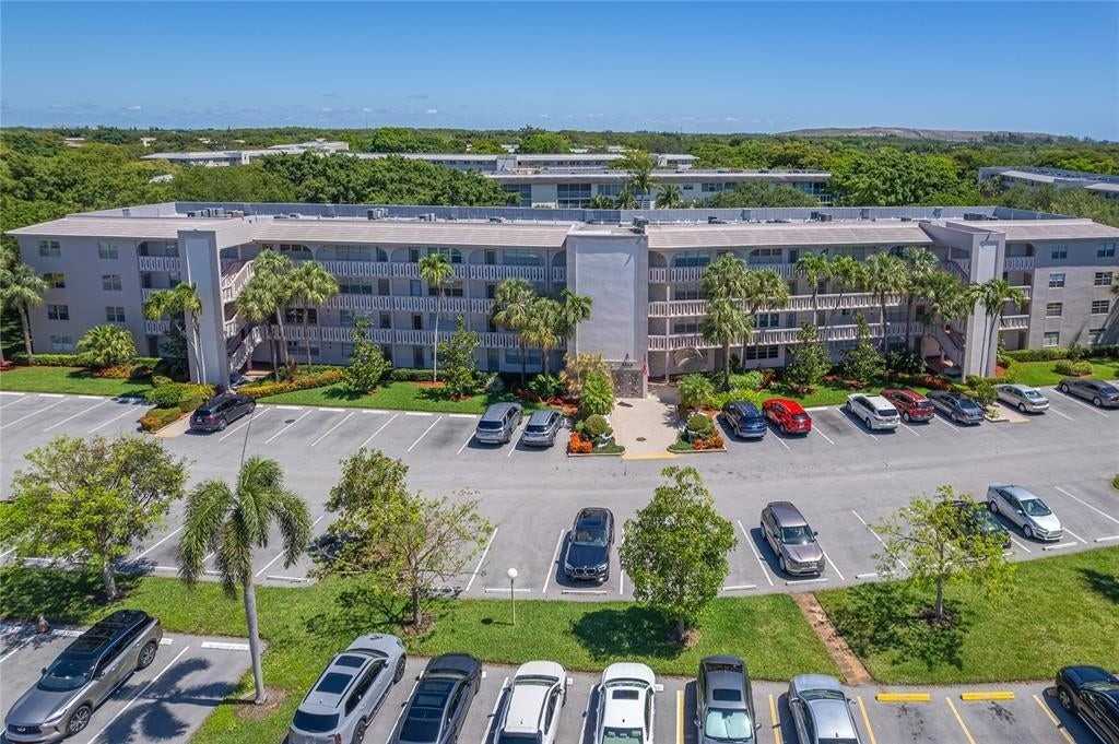 3304 Aruba Way - Photo 4 of 50