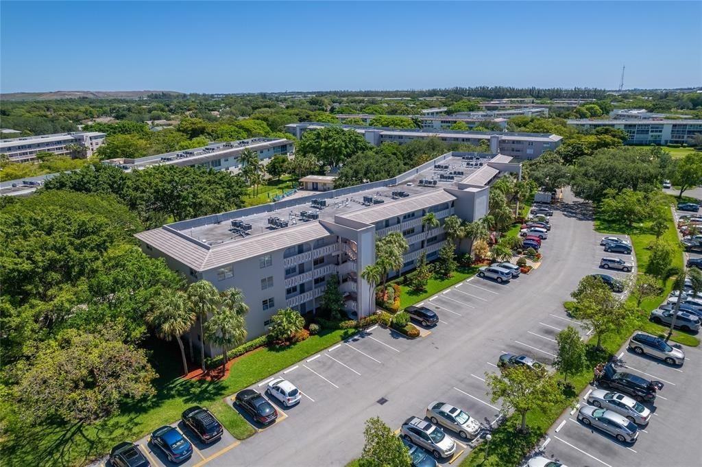 3304 Aruba Way - Photo 5 of 50