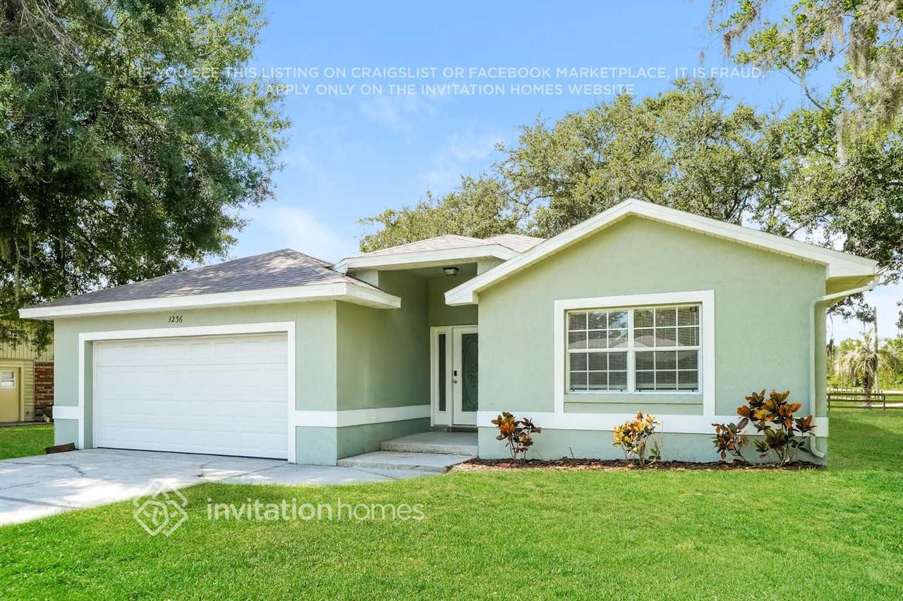 3236 Forestbrook Dr N - Photo 3 of 9