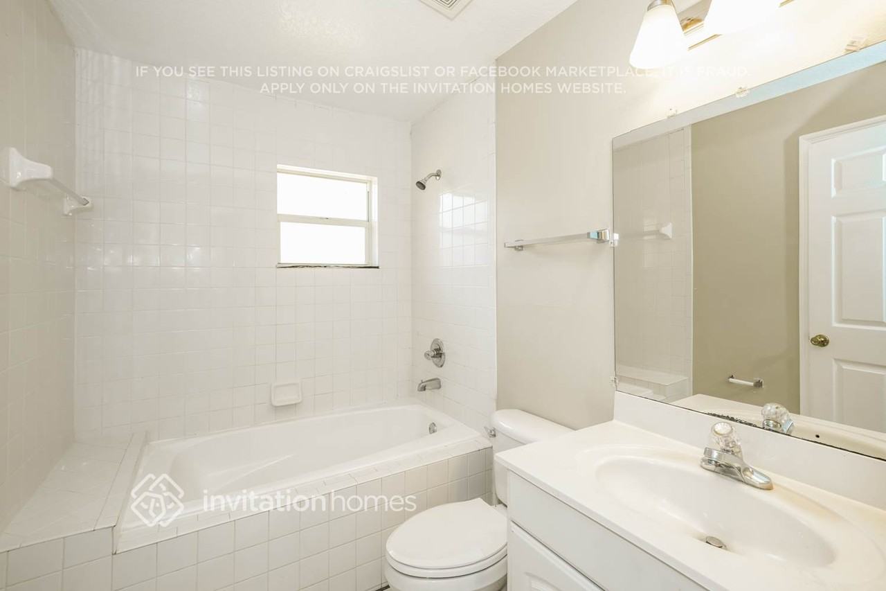 3236 Forestbrook Dr N - Photo 7 of 9