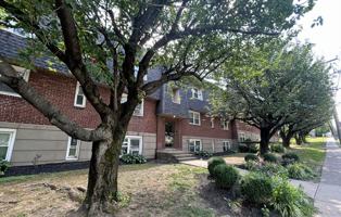 featured image of 87 S State Rd