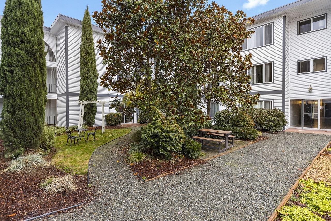 The Ridge at Bellevue - Photo 4 of 50