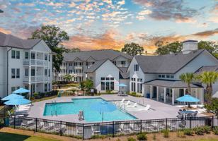 featured image of 1001 Linger Longer Dr