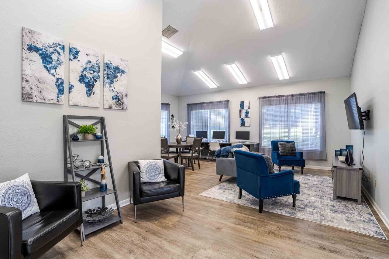 Piedmont Pointe - Photo 2 of 21