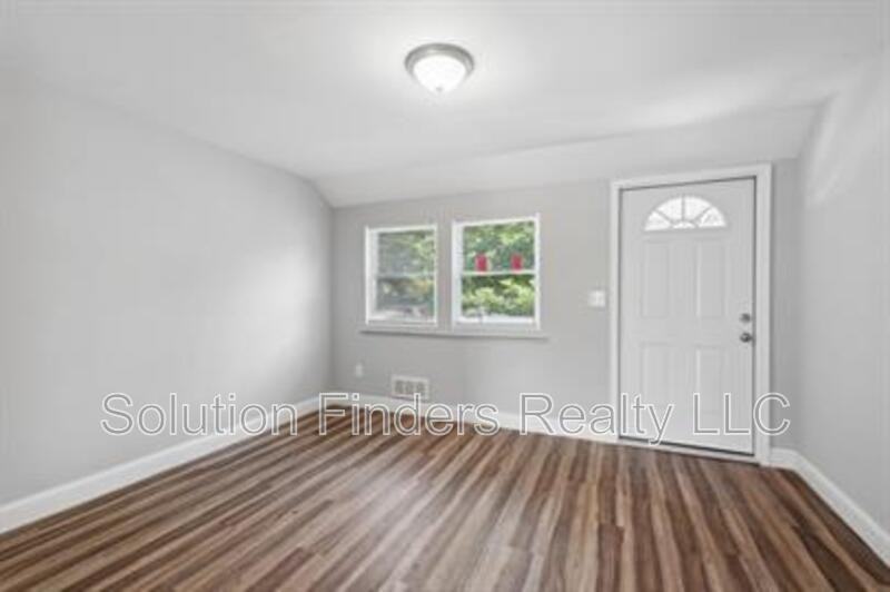 3458 6th St - Photo 6 of 19