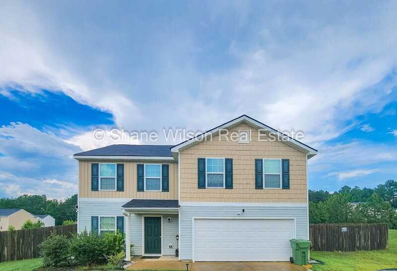 247 Middleton Ct - Photo 2 of 22