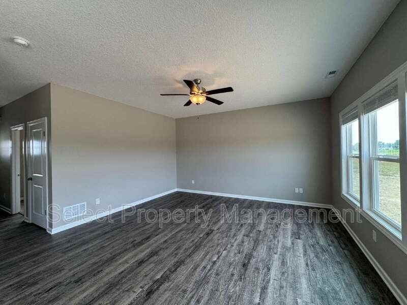 5312 Broad Fields Cove - Photo 7 of 31