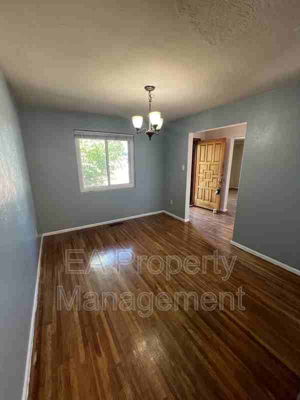 2724 Tennessee St Ne - Photo 2 of 17