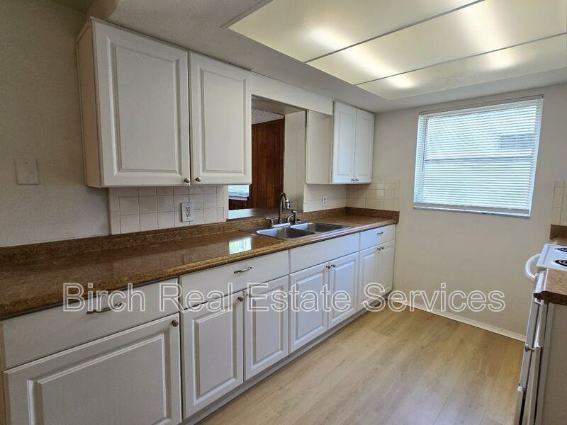 3200 Peterborough St - Photo 7 of 22