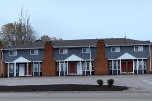 featured image of 2213 Rockwood Dr