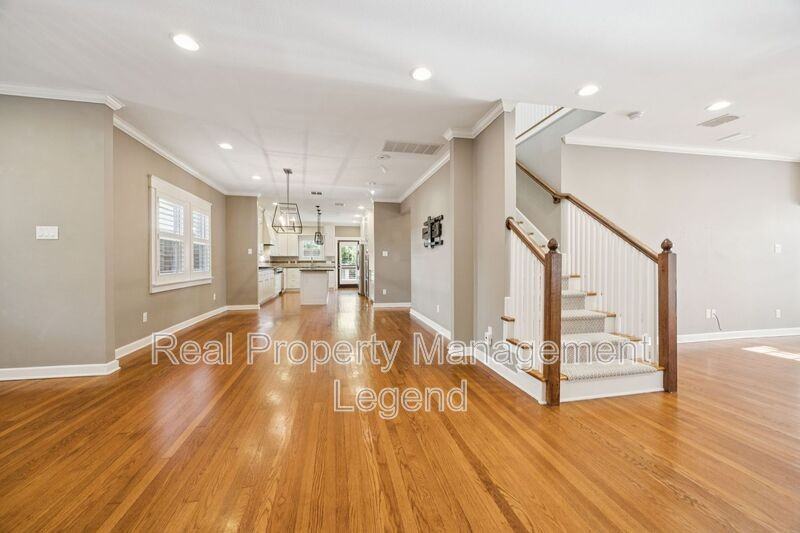 5515 Morningside Ave - Photo 5 of 35