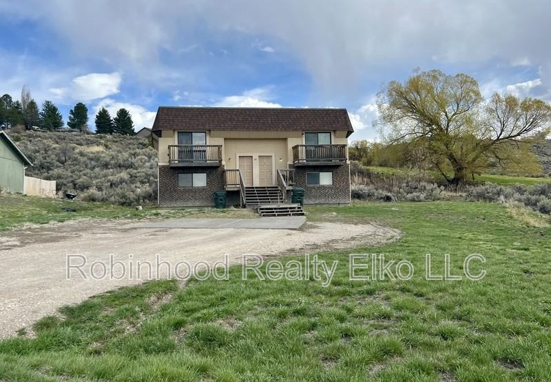 397 Parkchester Dr - Photo 2 of 24
