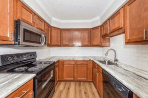 featured image of 8204 Wooster Pike