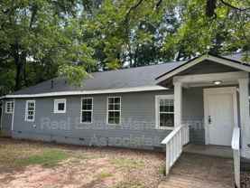 1102 Meriwether St - Photo 1 of 1