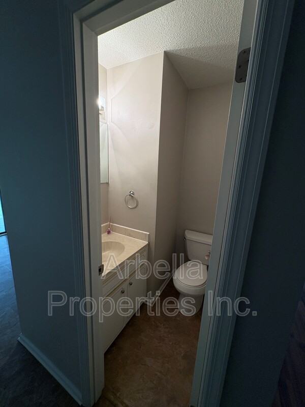1816 Presswood Rd - Photo 6 of 13