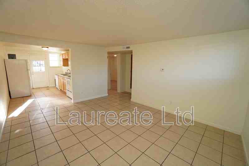 1124 Rosemary St #6 - Photo 2 of 11