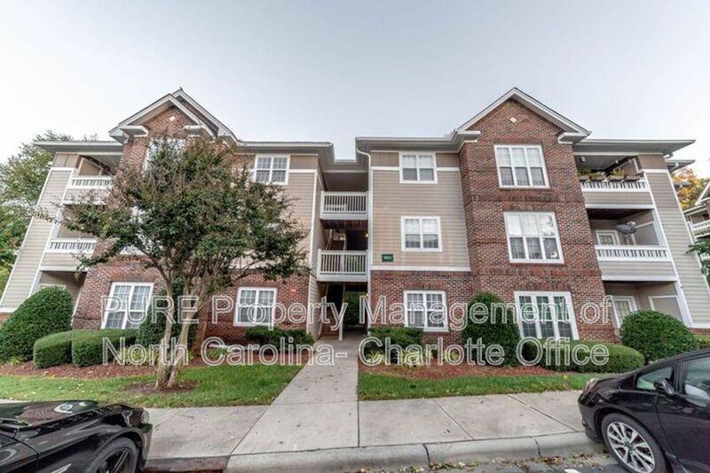 9811 Campus Walk Ln #L - Photo 4 of 26