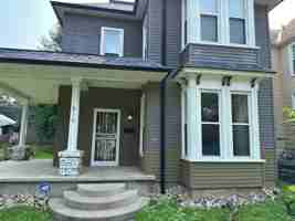 featured image of 615 N 22nd St