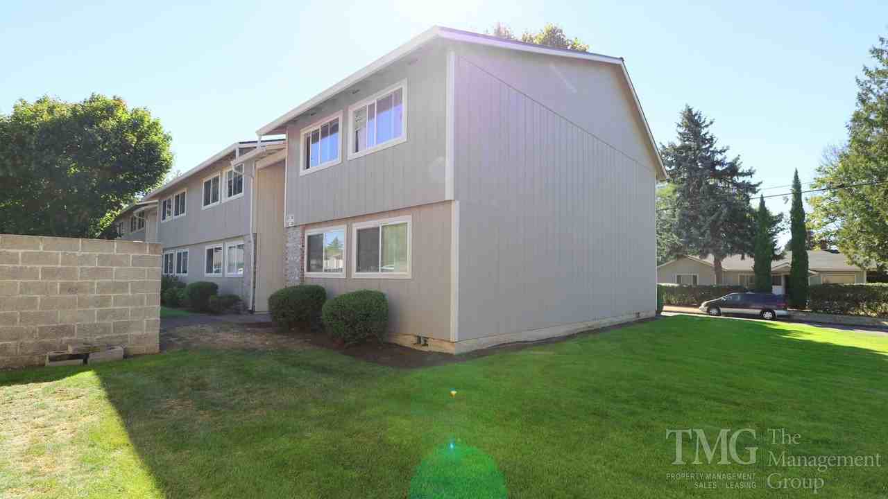 St. John's Park Apartments - Photo 4 of 28