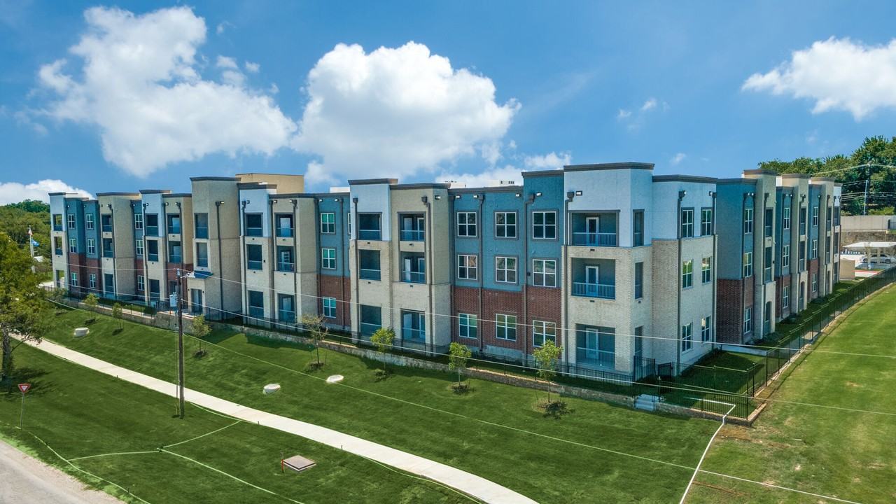 Embree Eastside By Palladium - Photo 2 of 31