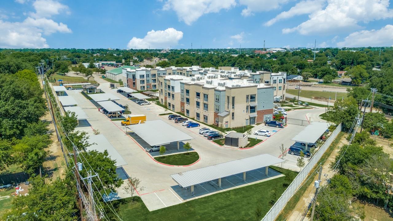 Embree Eastside By Palladium - Photo 3 of 31