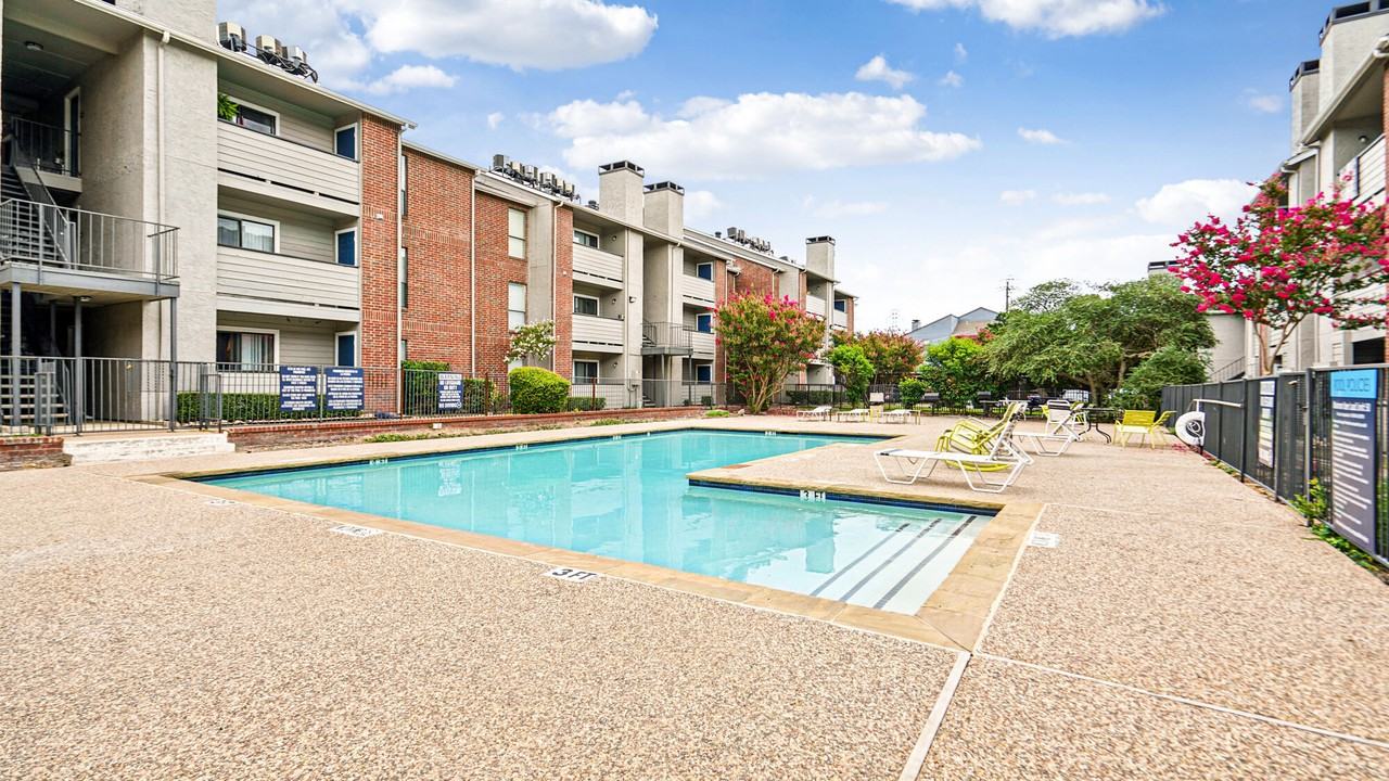 Claro Court - Photo 5 of 51