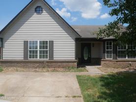 7595 Caitlynn Cir W - Photo 1 of 1