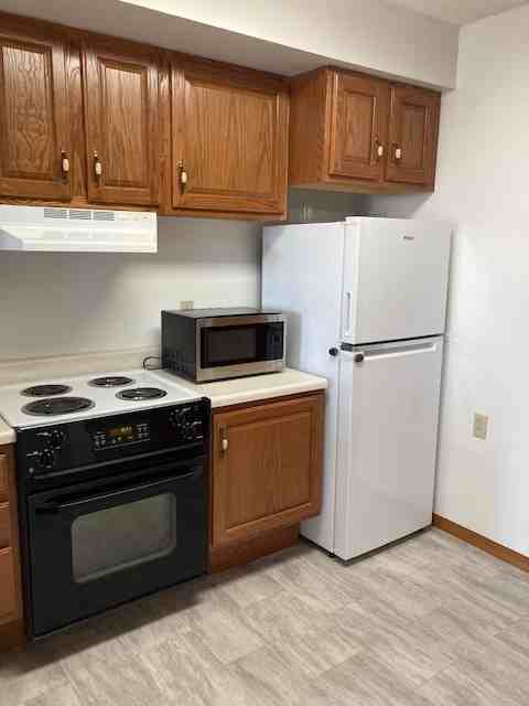 106 Harrison Street - Photo 2 of 10