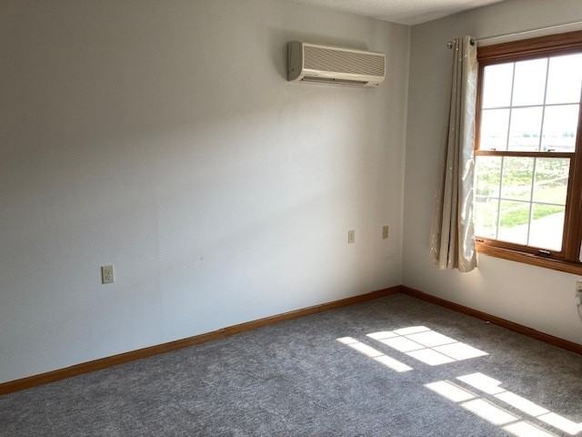 106 Harrison Street - Photo 5 of 10