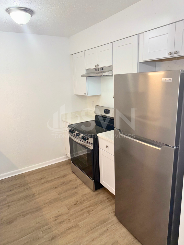 Peachtree Commons NEW - Photo 3 of 15