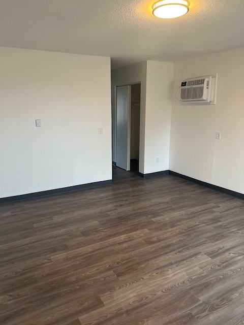 432 Martin Road - Photo 2 of 9