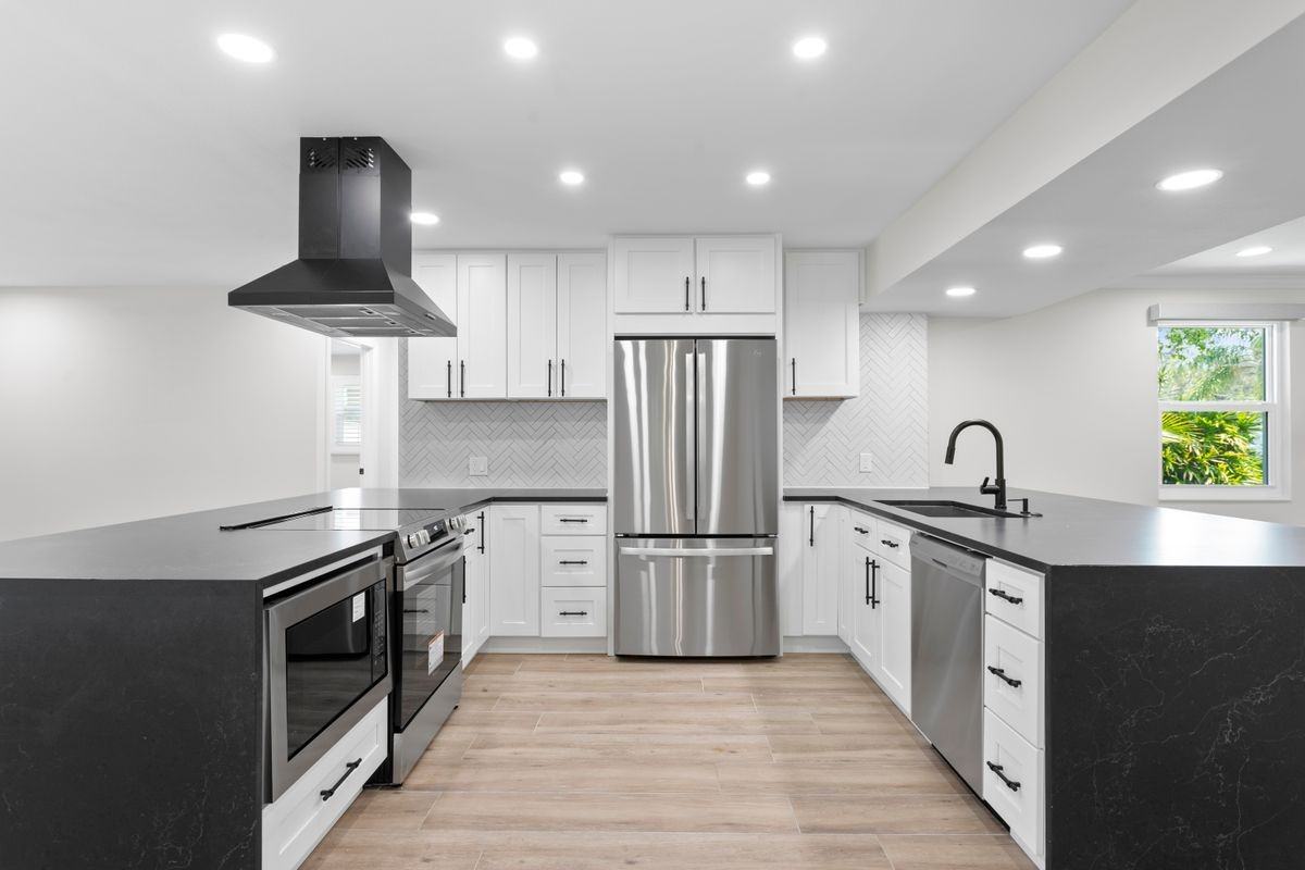 4235 Carson St Ne - Photo 2 of 46