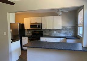 featured image of 825 E 16th St