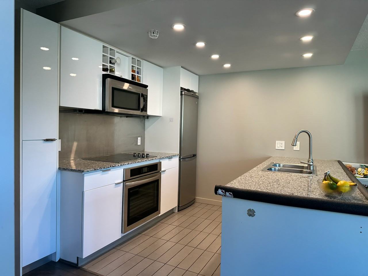 788 Hamilton St - Photo 2 of 13