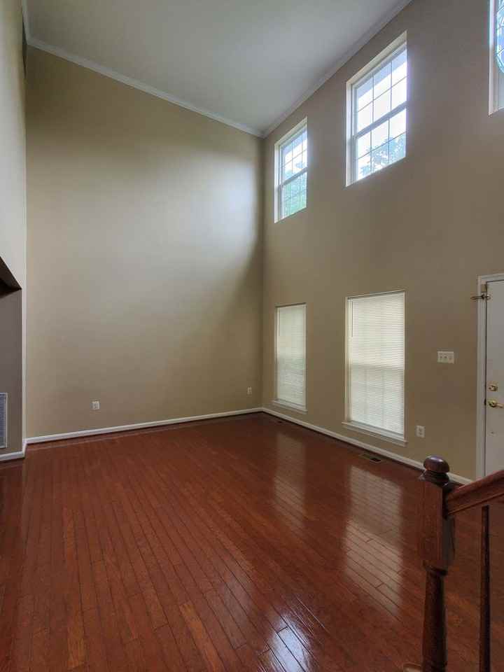 9750 Granary Place - Photo 6 of 47