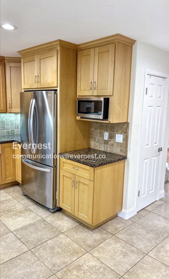 6056 Elmbridge Dr - Photo 3 of 24