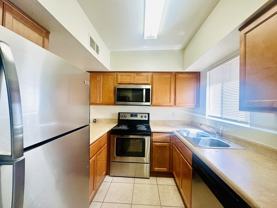654 E Drachman St - Photo 1 of 1