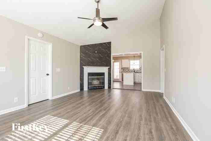 3508 Country Way Rd - Photo 3 of 15