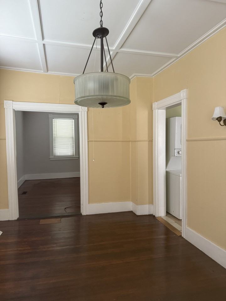 177 Laurel St #NA - Photo 3 of 5