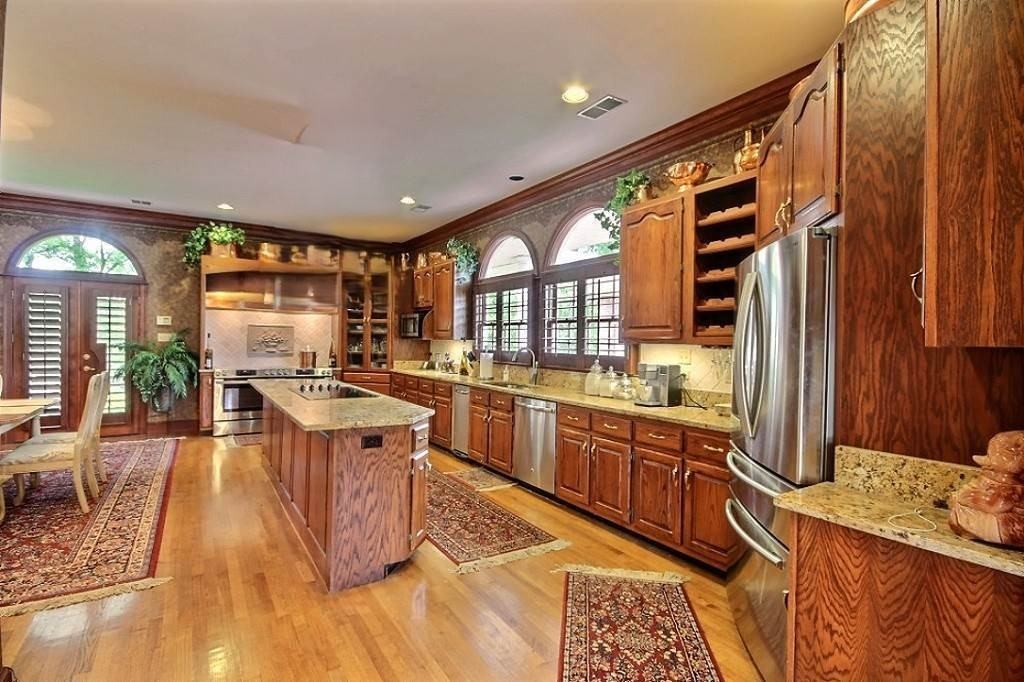 11883 E Holmes Rd #NA - Photo 3 of 19