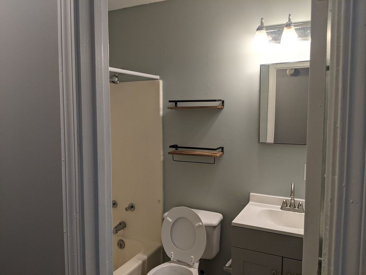 326 Orange St #NA - Photo 2 of 4