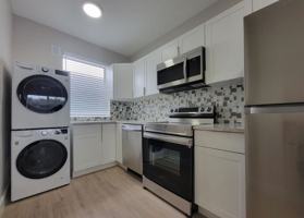 featured image of 1315 Ne Miami Ct #11