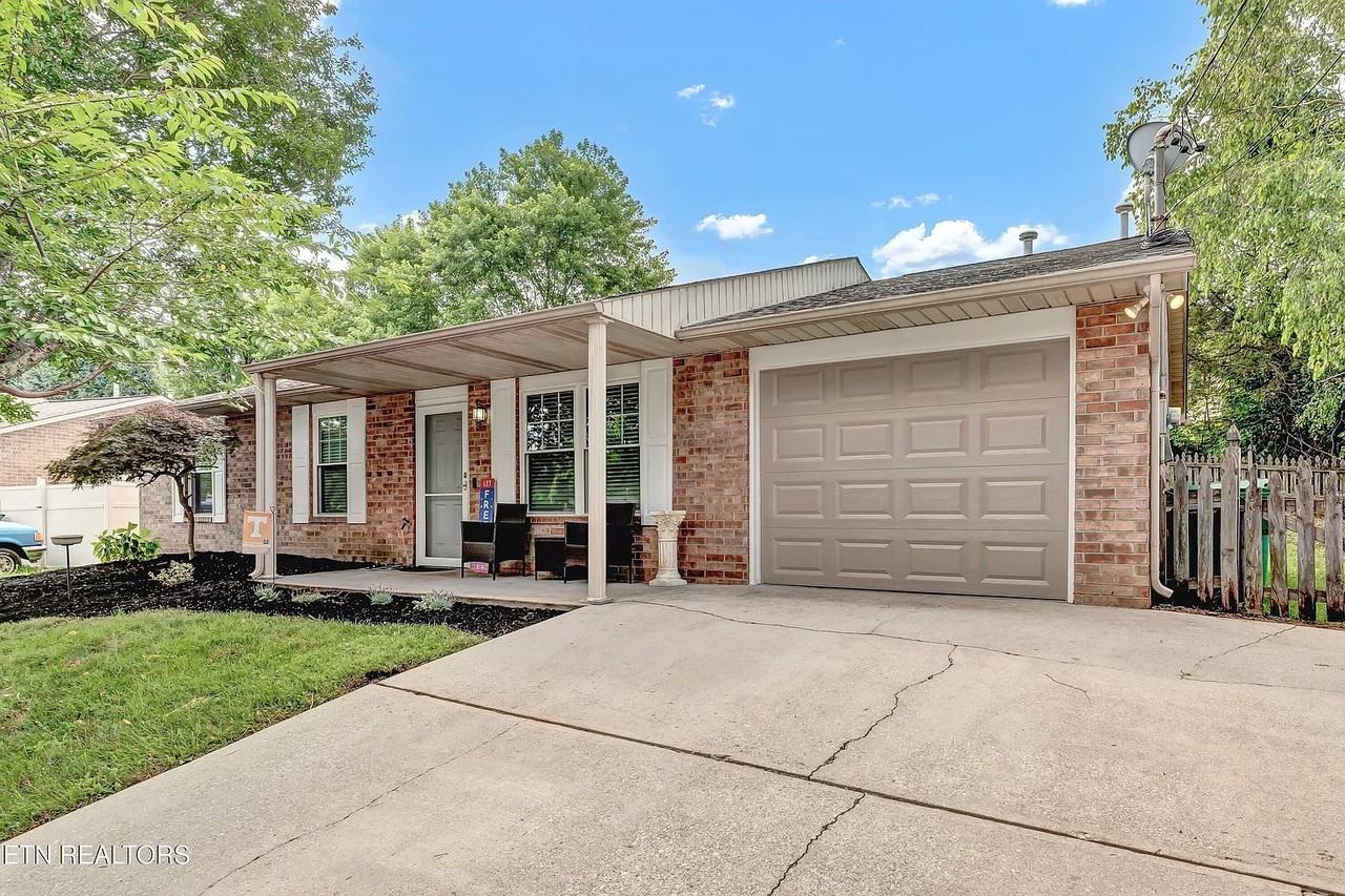 4512 Hooks Ln #NA - Photo 2 of 17