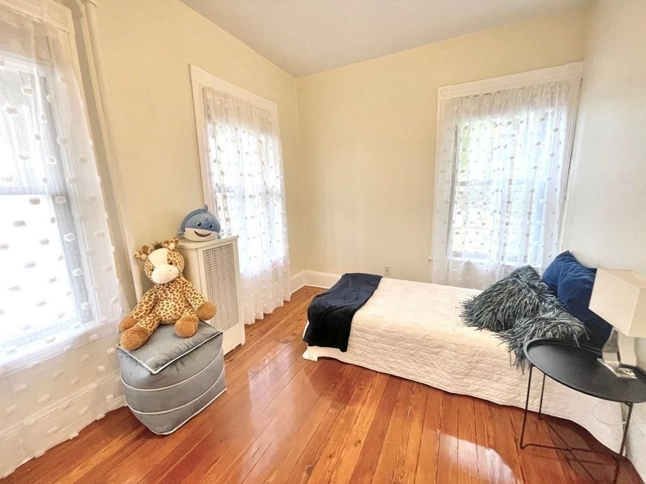 13 Cushman Rd - Photo 3 of 11