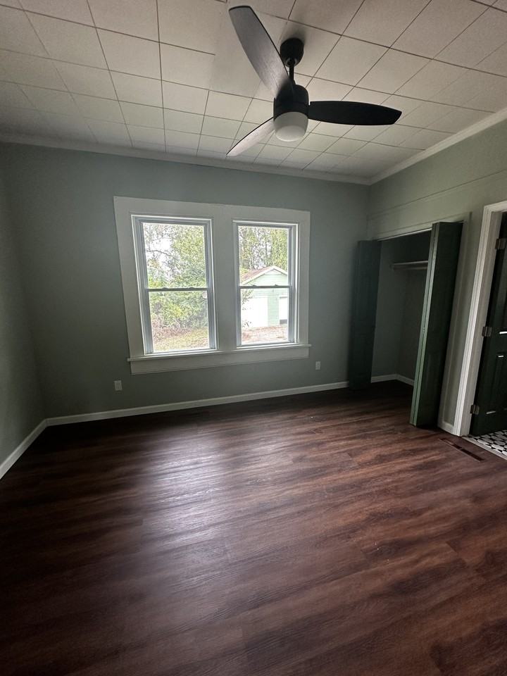 1310 Gregory St #D - Photo 2 of 5