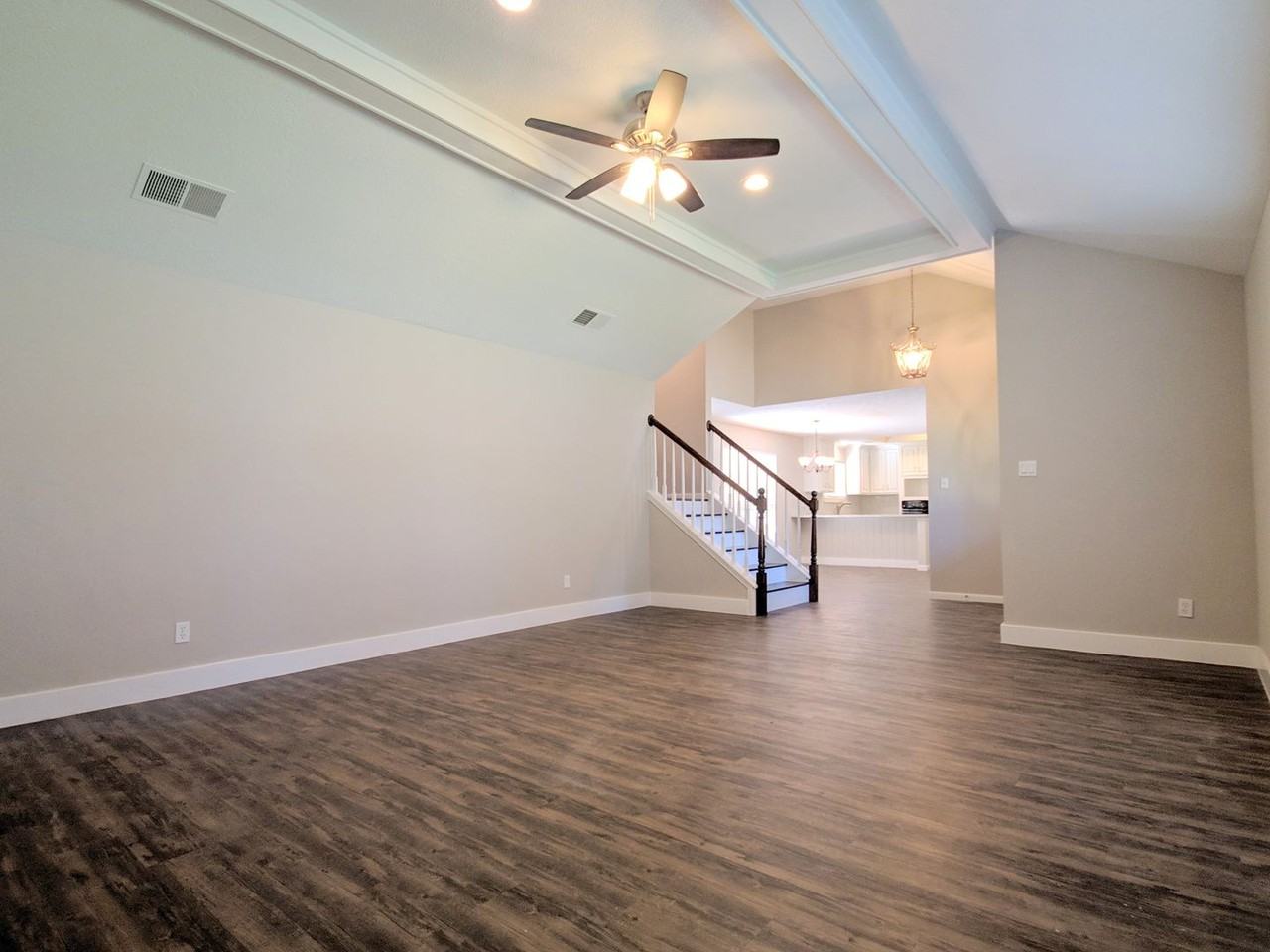 18918 Walden Forest Dr - Photo 3 of 18