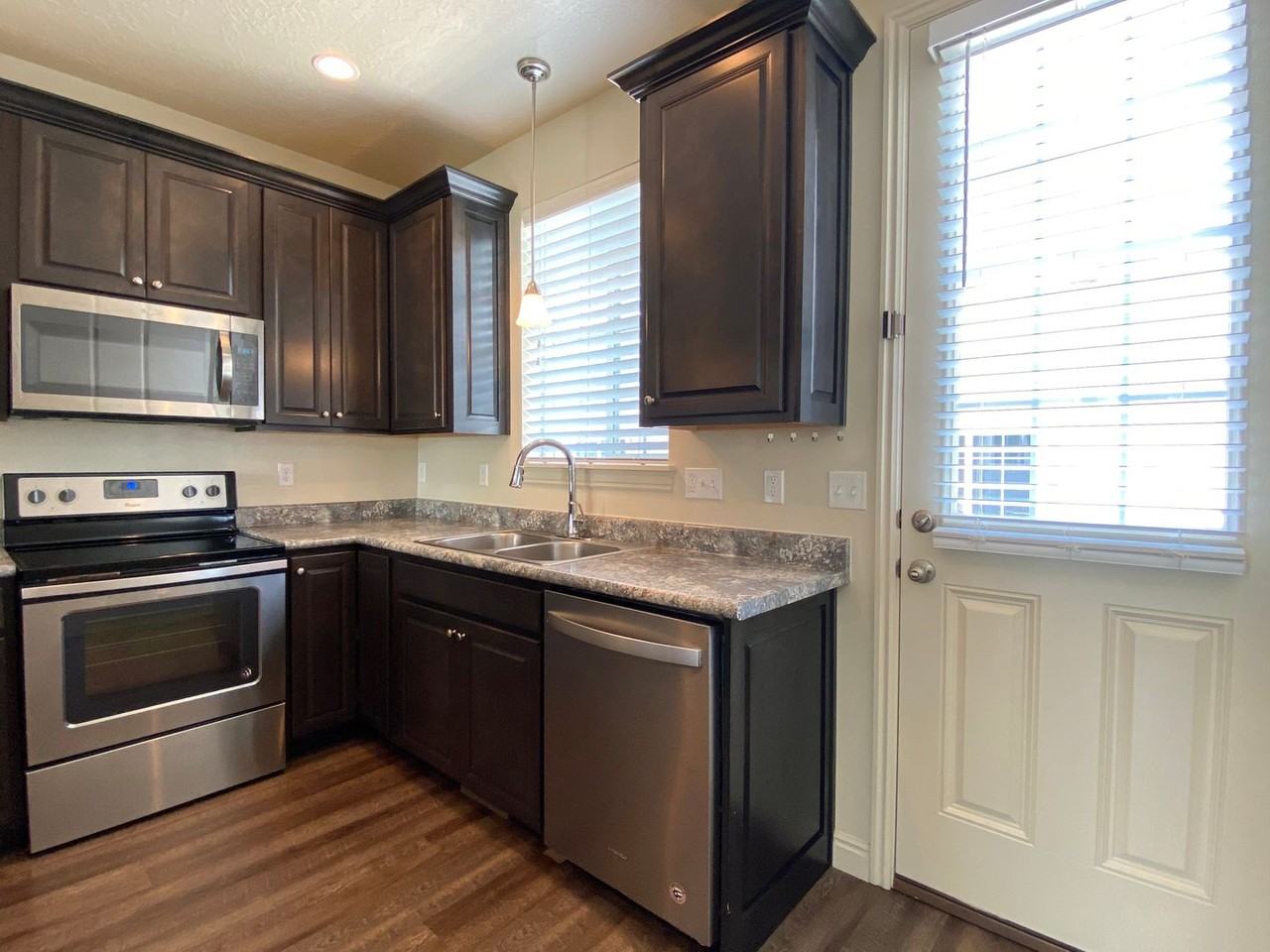 452 S Tri Terra Ln - Photo 3 of 14