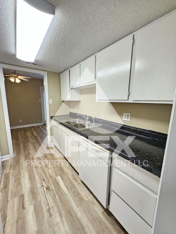9015 Countryside Ln #A - Photo 6 of 23
