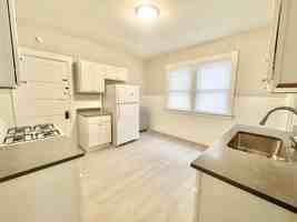 featured image of 2626 N Fratney St