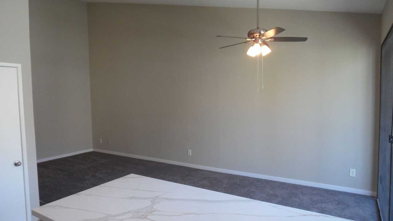 10520 10520 N. Lakeside Dr. #N - Photo 6 of 28